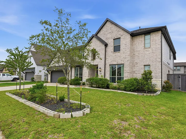 6518 Poplar Meadow Ln — Photo 3