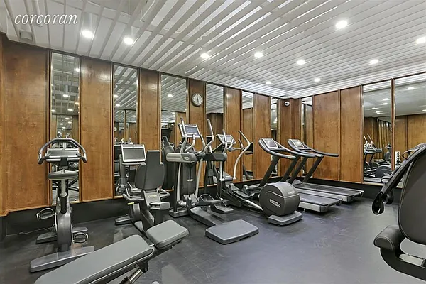 Sold by Corcoran | media 23