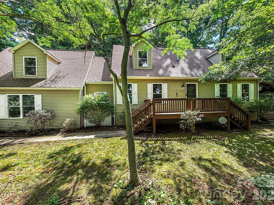 1st image of 142 Blake Dr