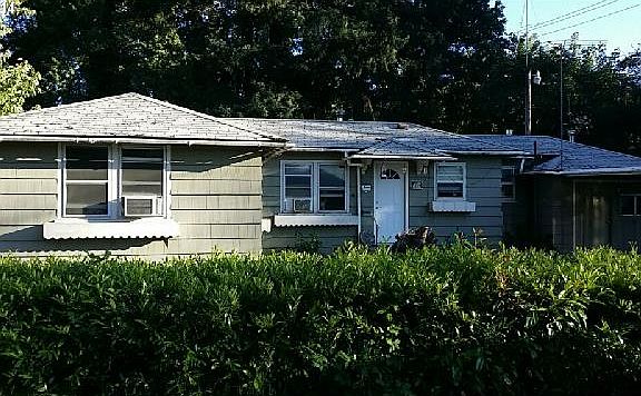 2nd image of 1321 Alanita Ln