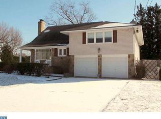 814 Heritage Rd, Cinnaminson, NJ 08077