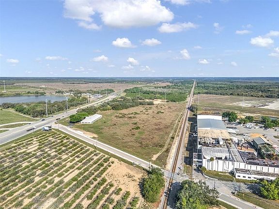 4th image of 1552 Sun Pure Road