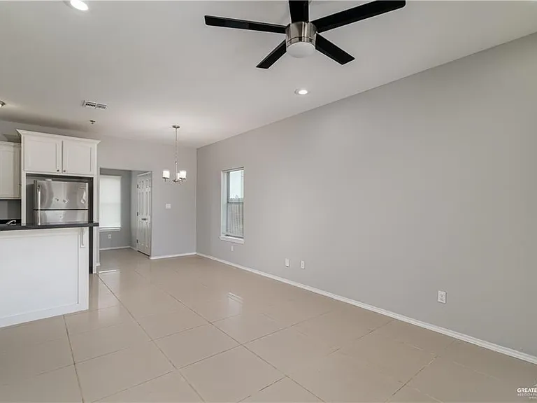 2307 Taxco Ct #4 — Photo 5