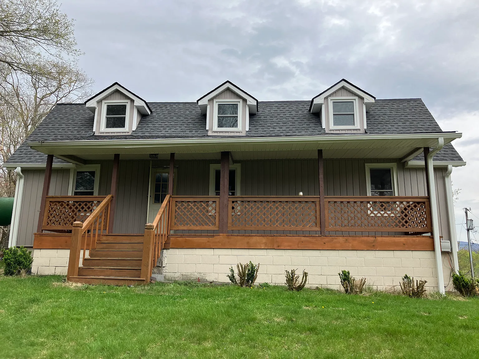 4 bed, 1800 sqft, $2,500 — Photo 1