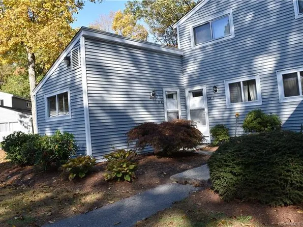 15 Kent Ct #4, Ashford, CT 06278
