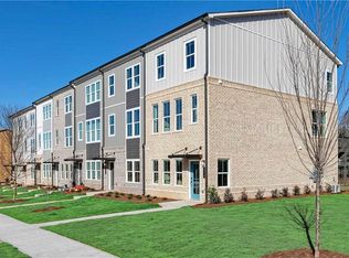 1017 Taylor Ct, Acworth, GA 30102