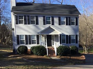 185 Stonburg Rd, Clemmons, NC 27012