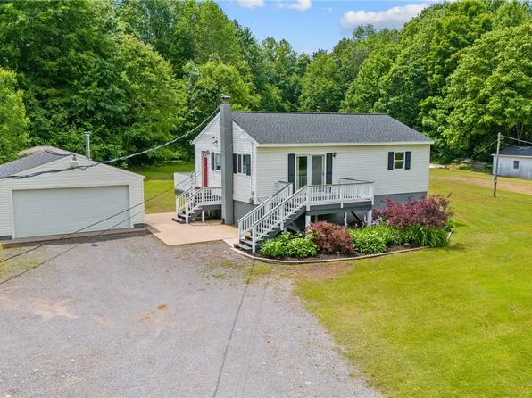 911 County Route 10, Pennellville, NY 13132