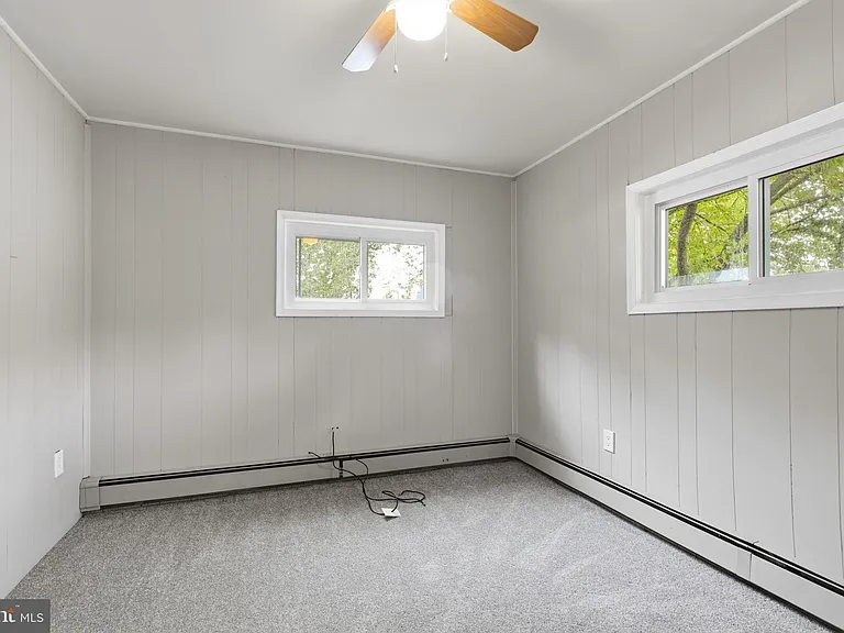 65 Orchard Ln — Photo 23