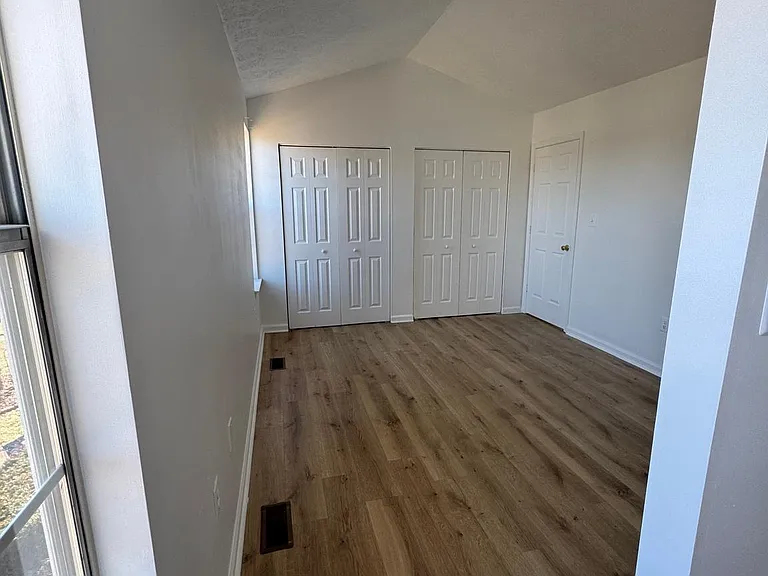 612 Bridlewood Dr — Photo 5