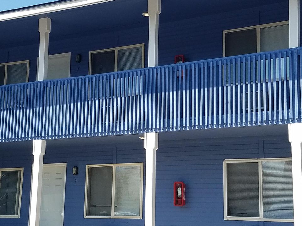1st image of 821 Malaga Ave #6