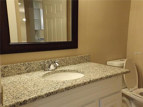 5th image of 102-486 N Pin Oak Pl #102