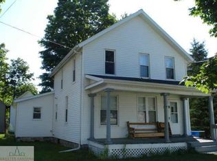 241 S Oliver St, Charlotte, MI 48813