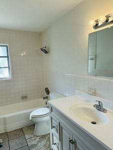 1740 NE 64th Street, Fort Lauderdale, FL, 33334