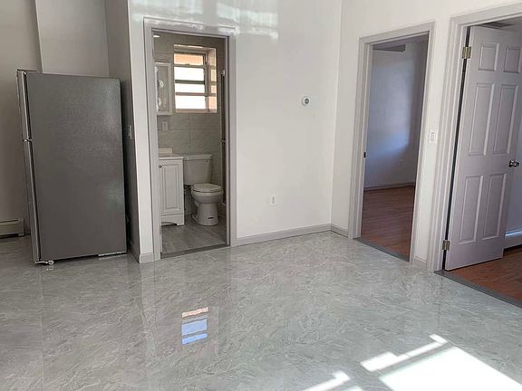 3rd image of 835 46th St Floor 2