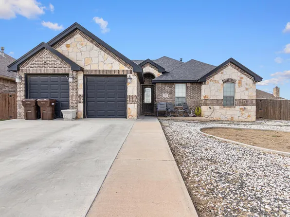 1213 Stonefield Dr, Midland, TX 79705