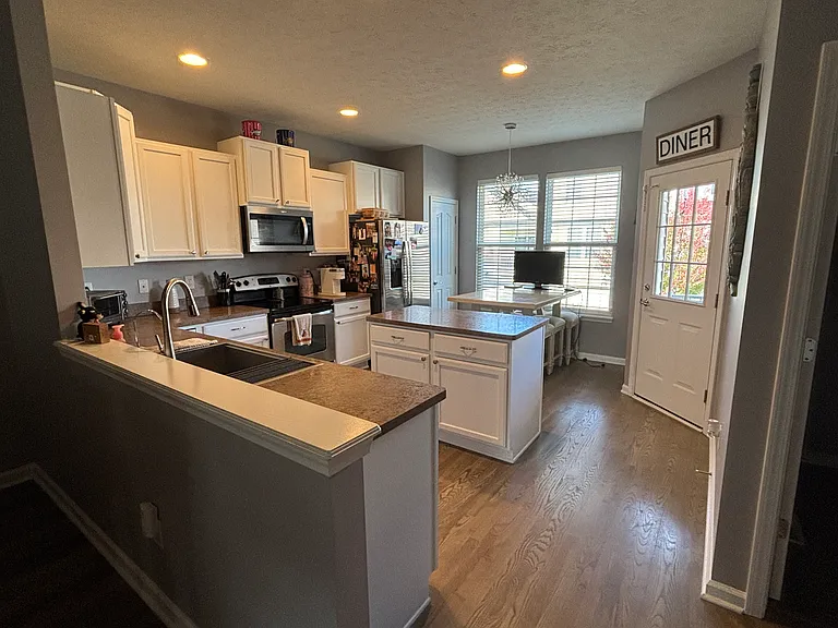 12633 Hamsel Ln — Photo 18