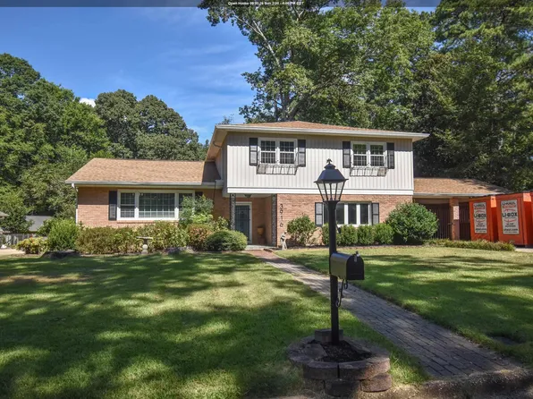 3916 Somerset Pl, Tuscaloosa, AL 35405