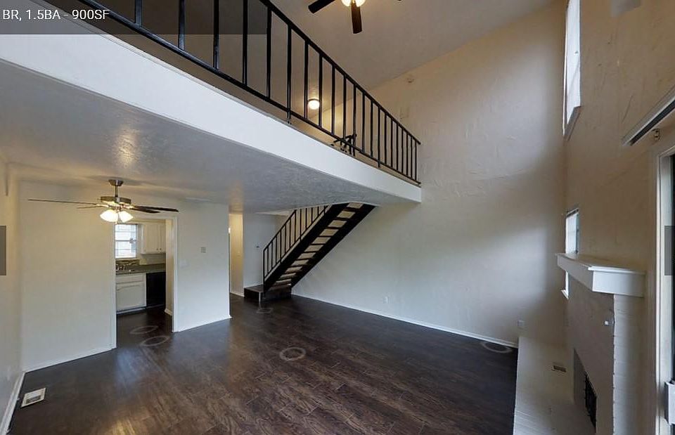 1st image of 301 Hal Muldrow Dr APT 1001