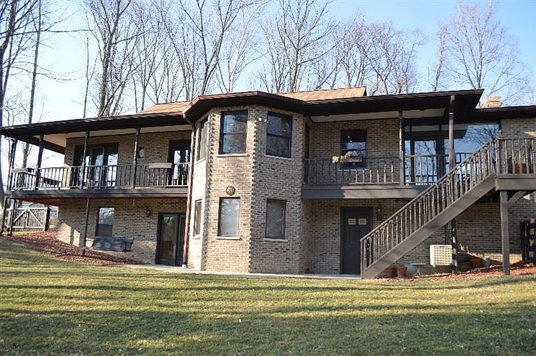 1st image of 8831 Bluejay View Dr