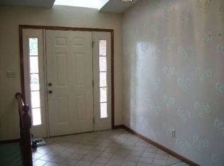 236 Oak Tree Dr, Columbia, IL 62236