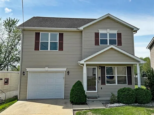 310 W State St, Mascoutah, IL 62258