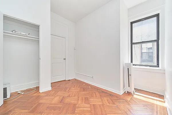 Rented by Living New York | media 10