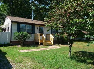 5111 Centralia Rd, North Chesterfield, VA 23237