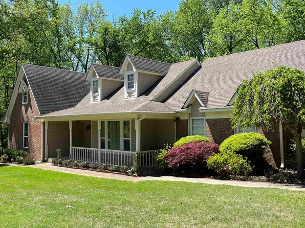 9165 Eleanor Cv, Millington, TN 38053