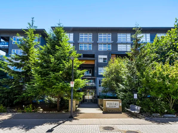 9168 Slopes Mews #502, Burnaby, BC V5A 0E4