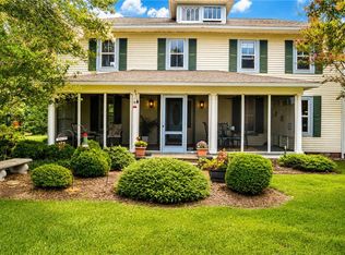 228 Church St, Mathews, VA 23109