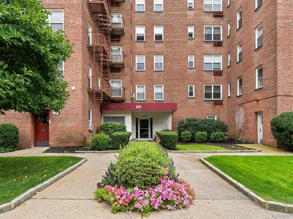 609 Palmer #7D, Yonkers, NY 10701