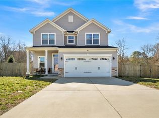 296 Windemere Rd, Newport News, VA 23602