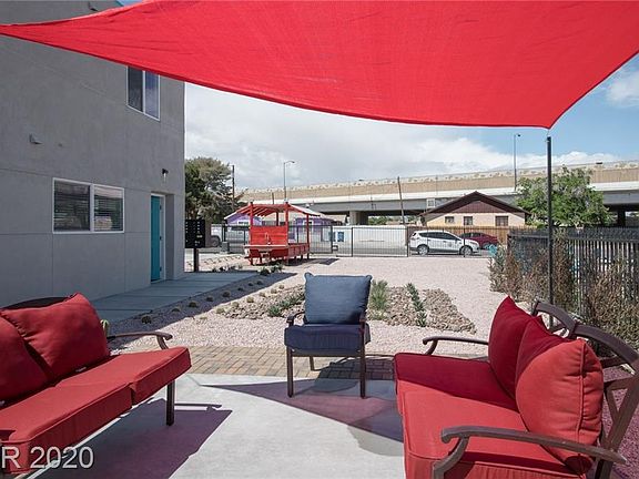 5th image of 343 N 10th St #4