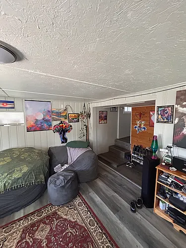 148 W Park Ave #7 Photo 1