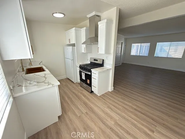 3723 Artesia Blvd — Photo 6