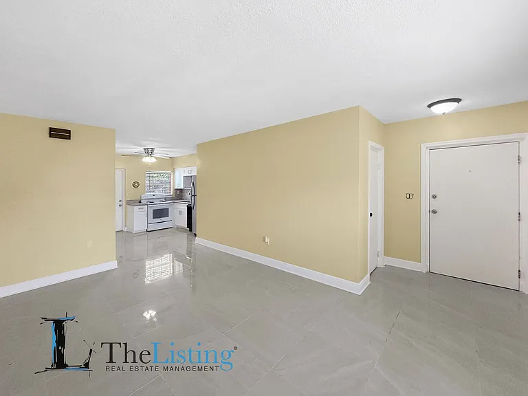 5505 Hernandes Dr #113 — Photo 3