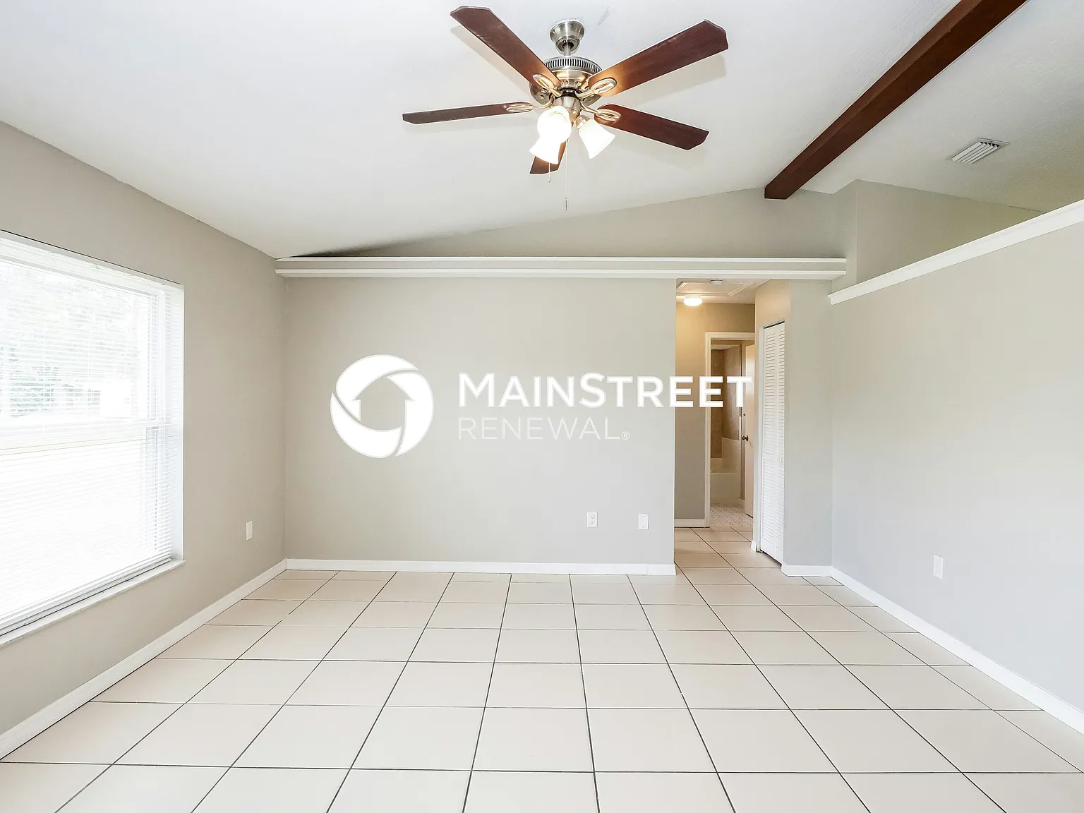 548 Winer Ave S W — Photo 2