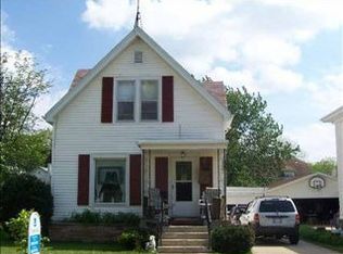 2512 9th St, Monroe, WI 53566