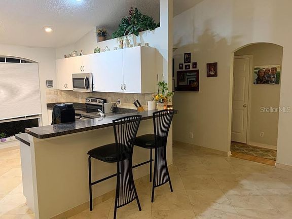 3rd image of 4811 Cordova Way S