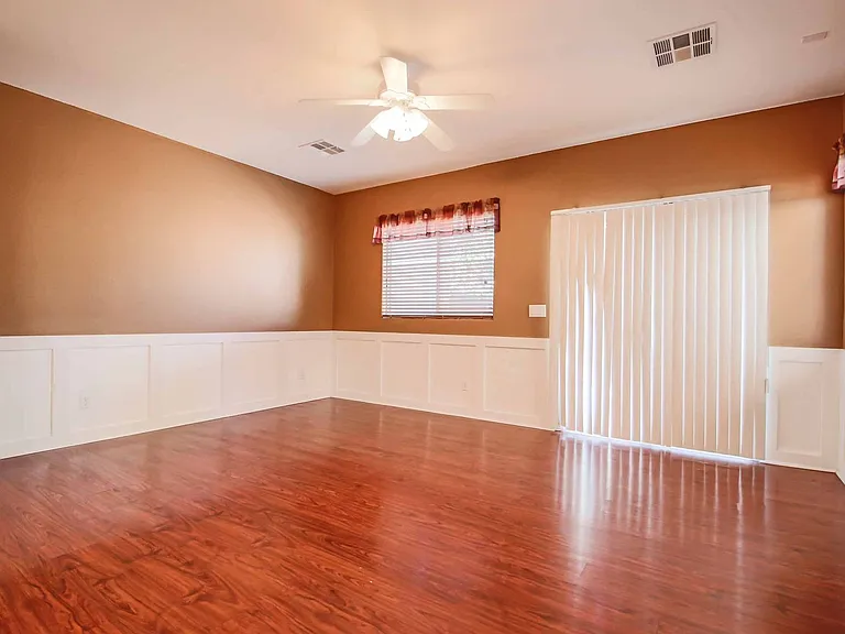 10879 Florence Hills St — Photo 5