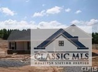 120 Pinewood Cir, Winterville, GA 30683