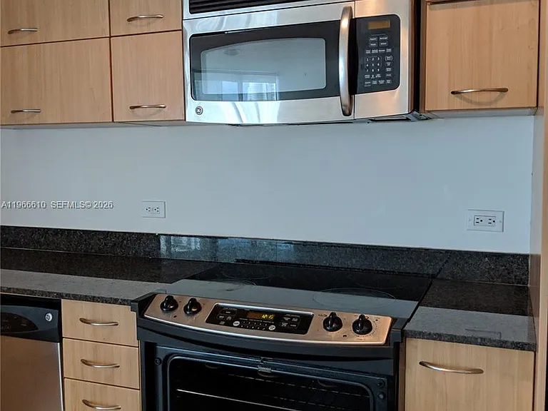 350 S Miami Ave #1901 — Photo 38