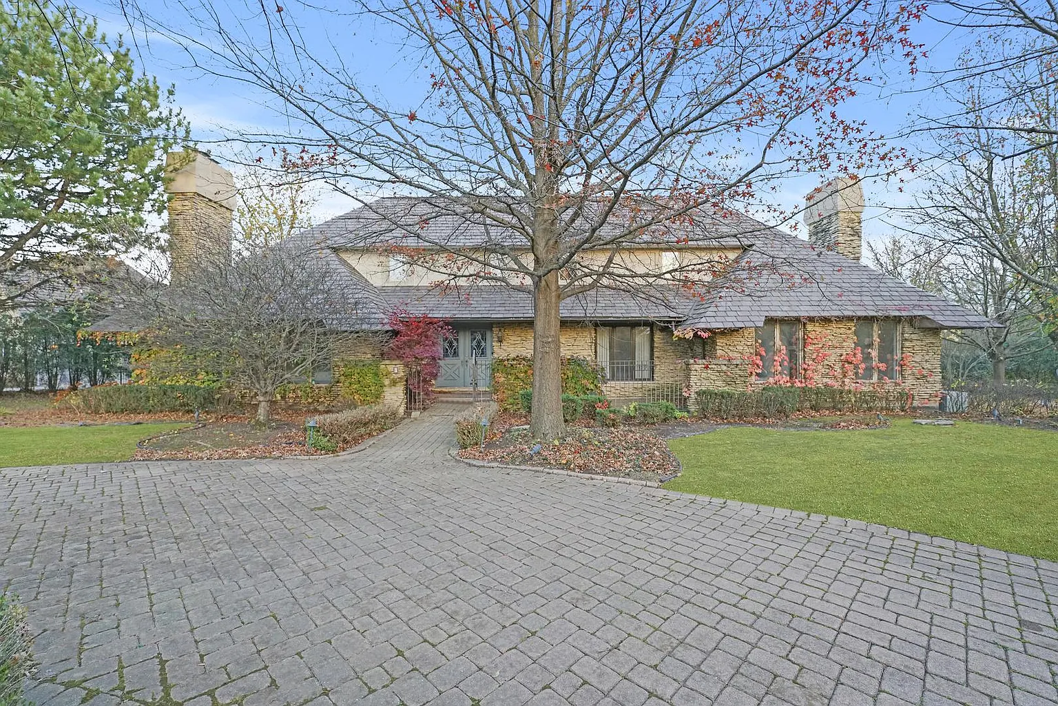 7 York Lake Ct photo 1