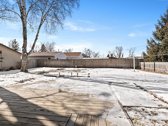 3rd image of 108 3rd St SW