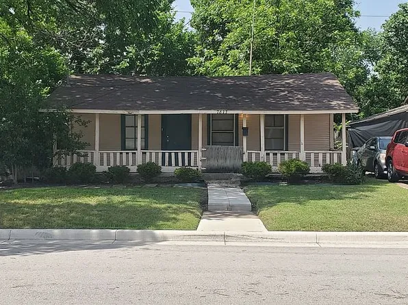 7613 Marys Creek Dr, Fort Worth, TX 76116