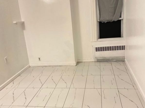 (undisclosed Address)