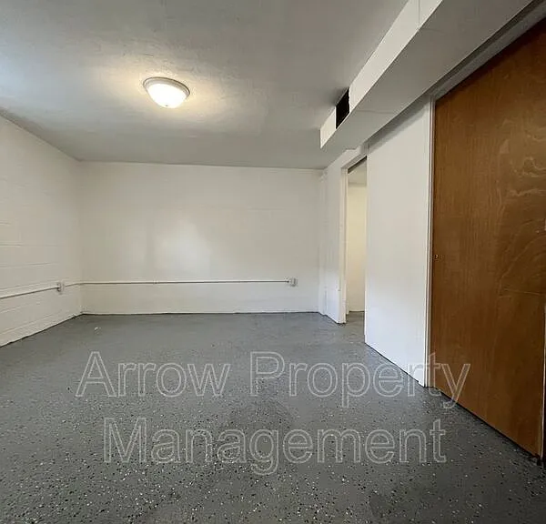 1936 S 10th St #1 — Photo 10