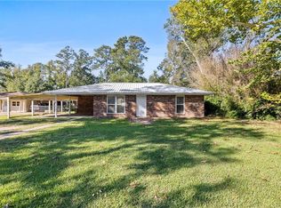 29641 Victor Hugo Ln, Albany, LA 70711