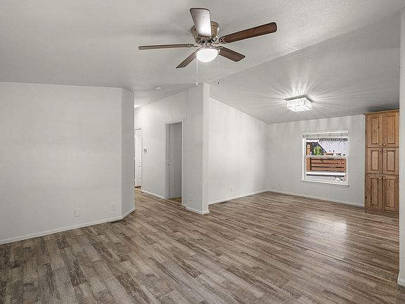 3rd image of 60901 Brosterhous Rd #741